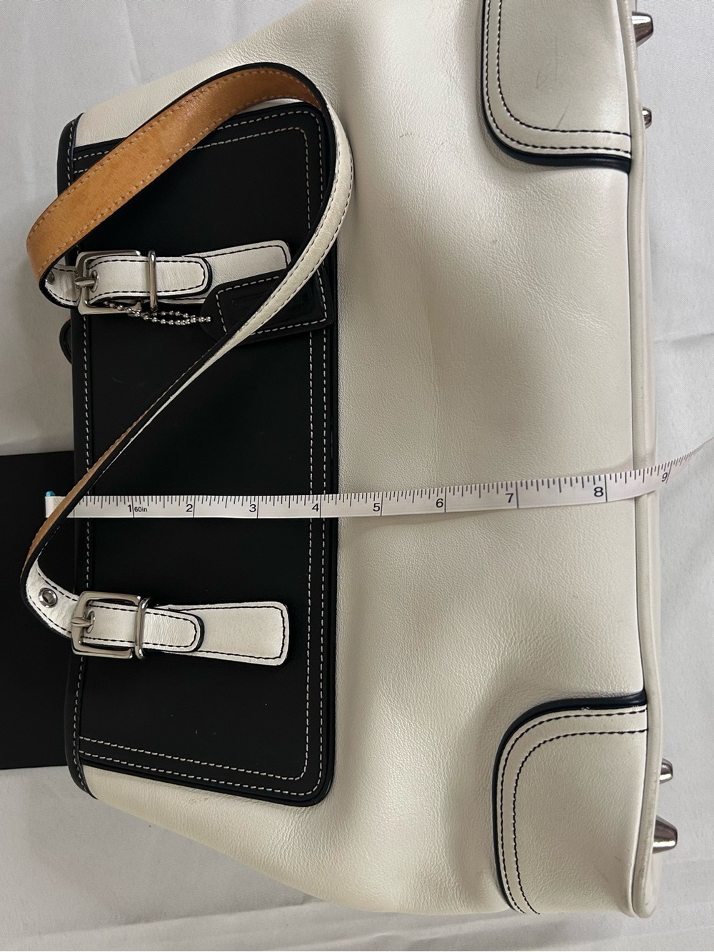 Coach Classic Two-Tone Black and White Women's Tote Bag - Picture 13 of 13